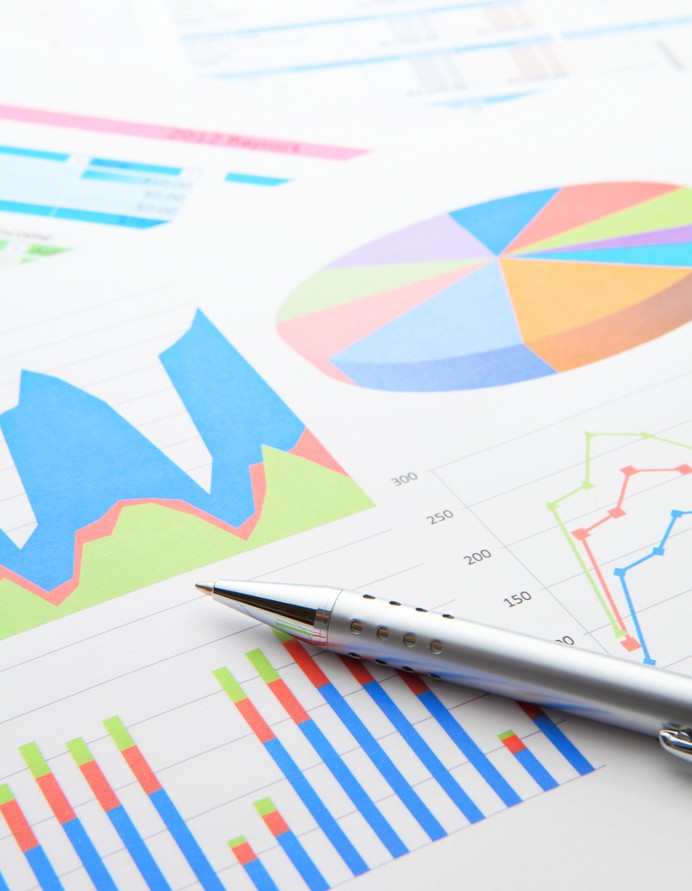 Data chart and pen
